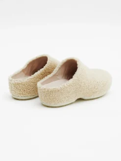 Closed Shearling ECCO Clogs