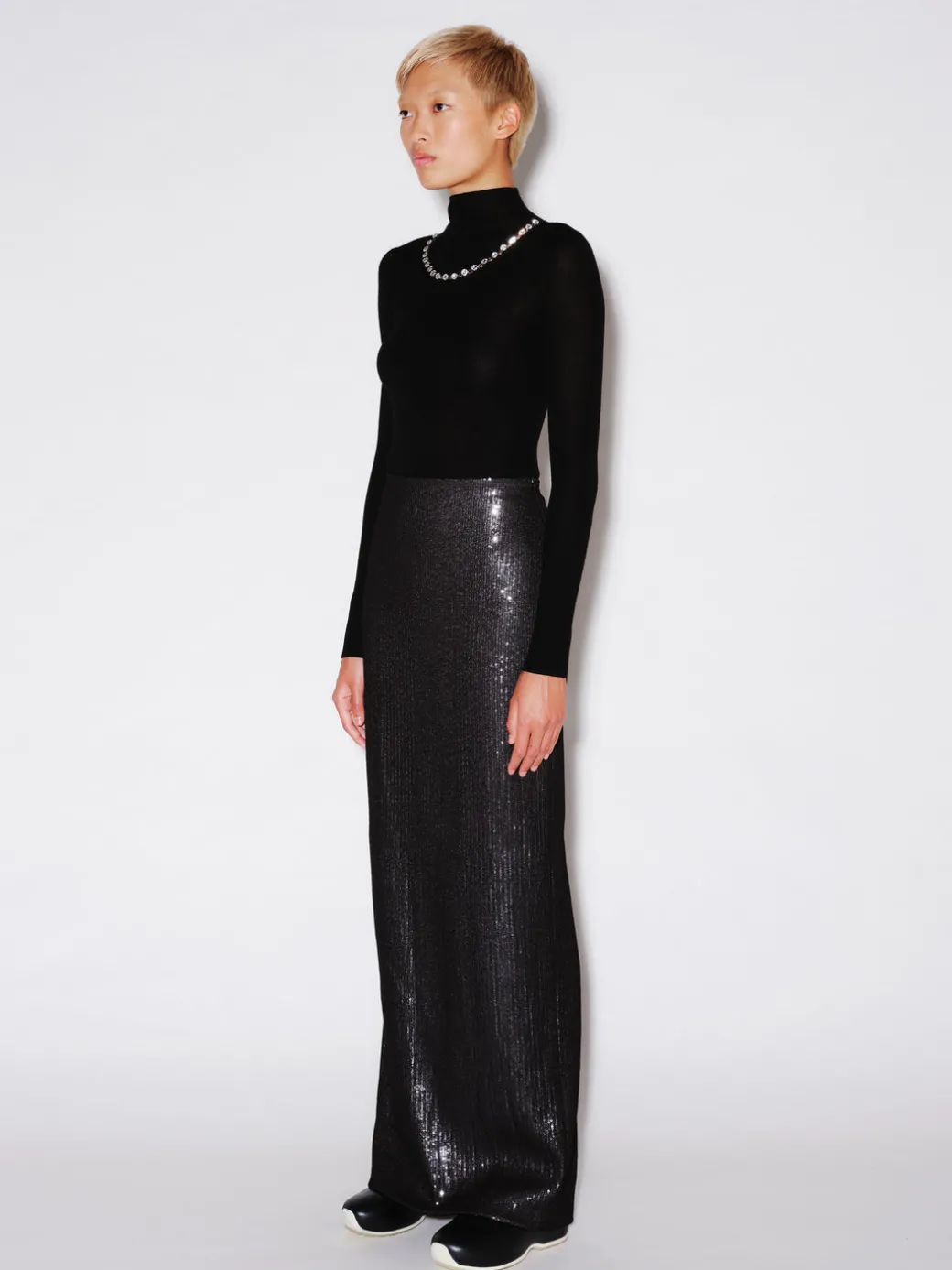 CRYSTAL TRIM TURTLENECK PULLOVER