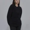 DEEP V-NECK PULLOVER