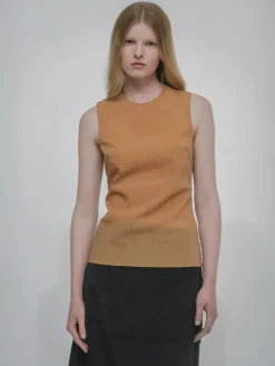 FITTED CREWNECK TANK TOP
