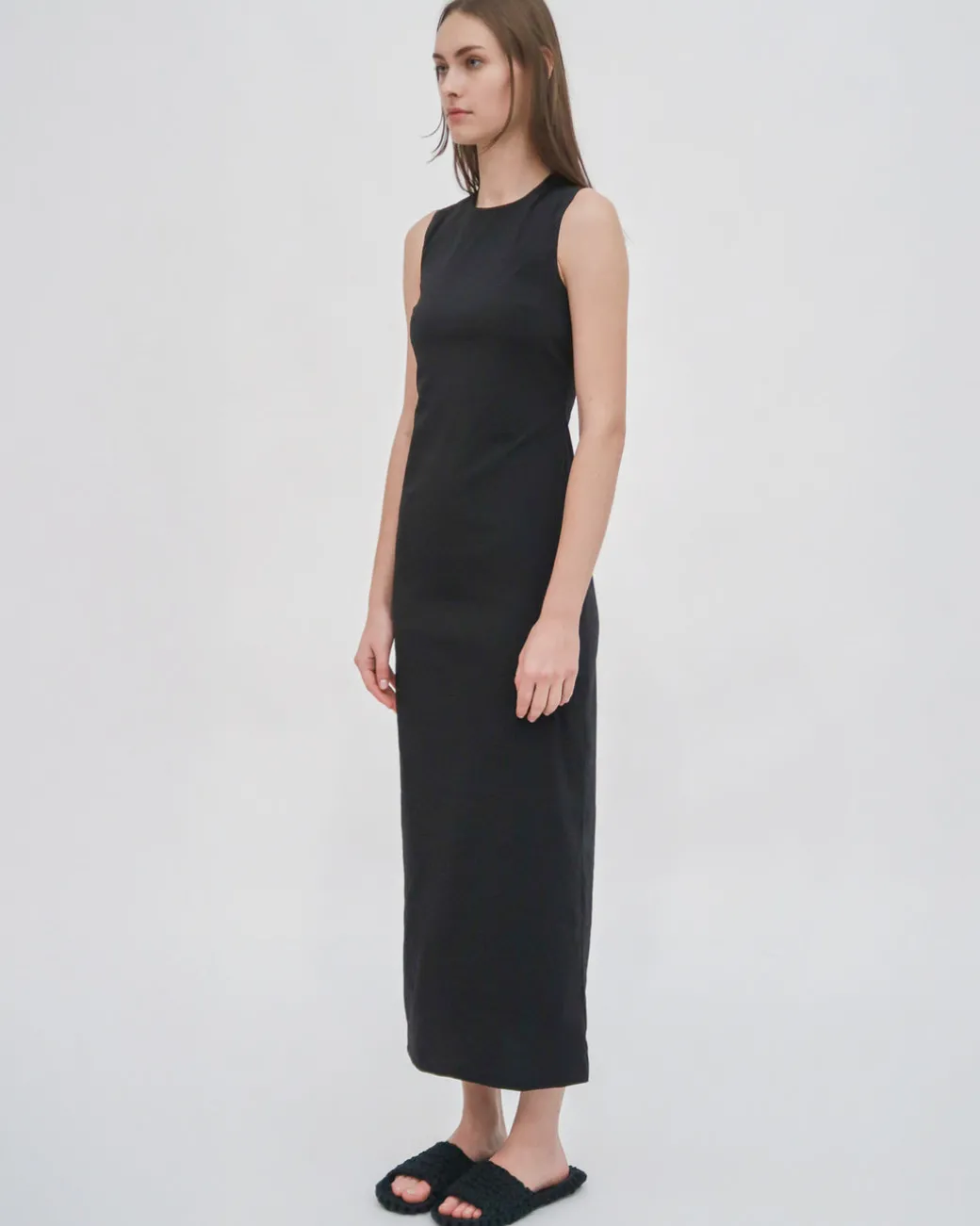 FITTED SHEATH DRESS