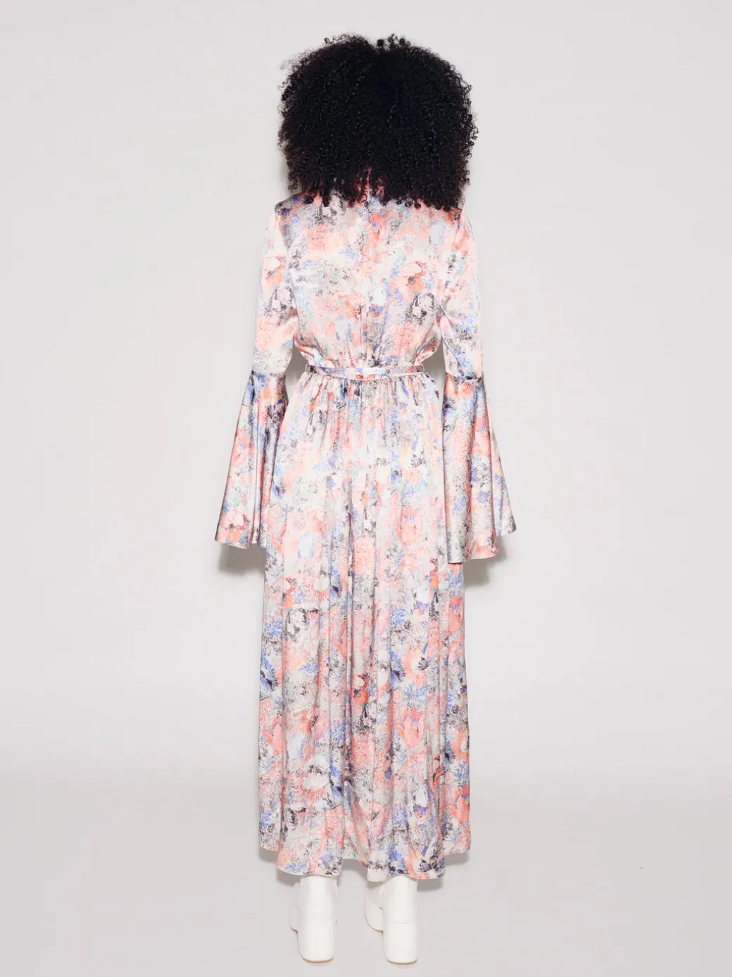 FLARE SLEEVE MAXI DRESS