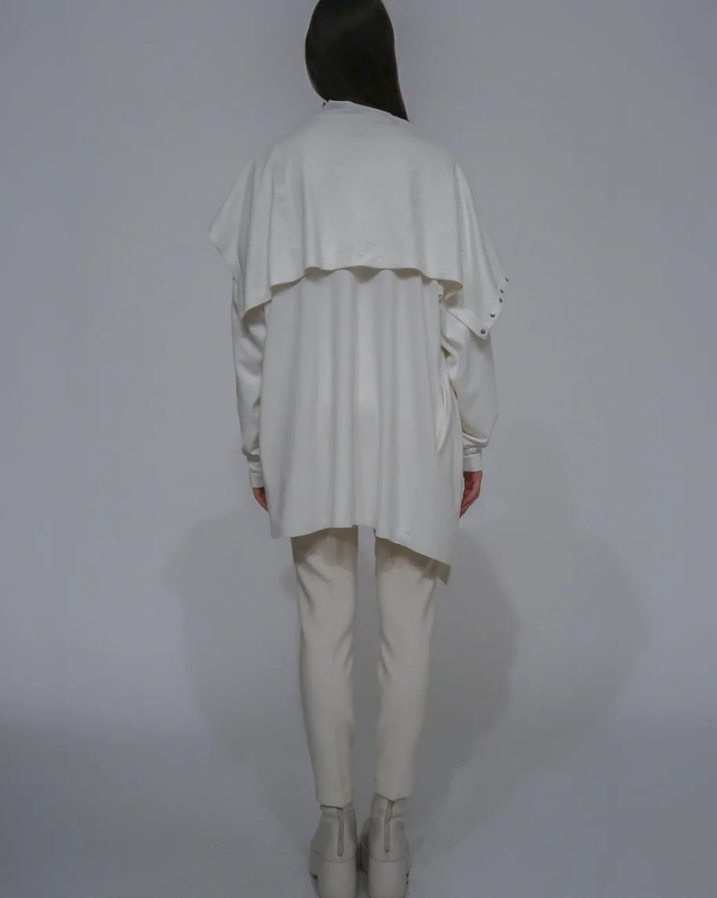 FUNNEL NECK SNAP CARDIGAN