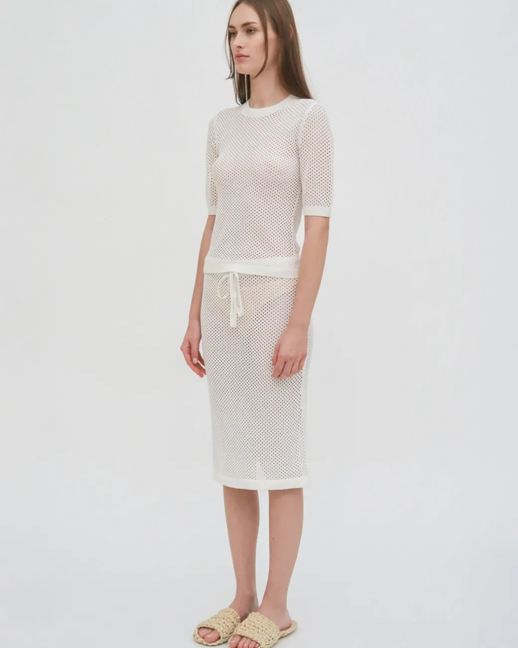 MESH CROPPED SLEEVE SWEATER