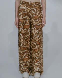 PLEAT FRONT STRAIGHT PANT