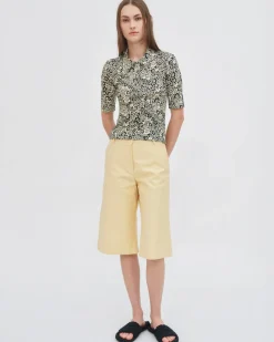POLO T-SHIRT - FLORAL SQUIGGLE