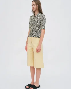 POLO T-SHIRT - FLORAL SQUIGGLE