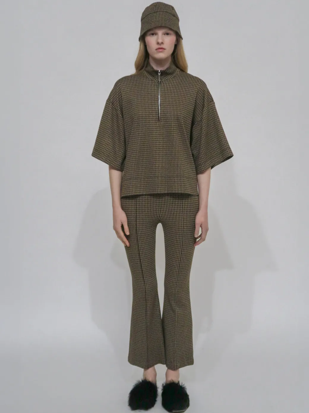 PULL-ON CROPPED FLARE - HOUNDSTOOTH