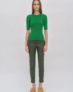 RIBBED CROPPED SLEEVE SWEATER
