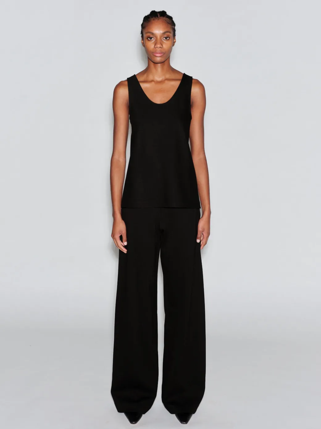 SCOOP NECK TANK - SOLID INTERLOCK
