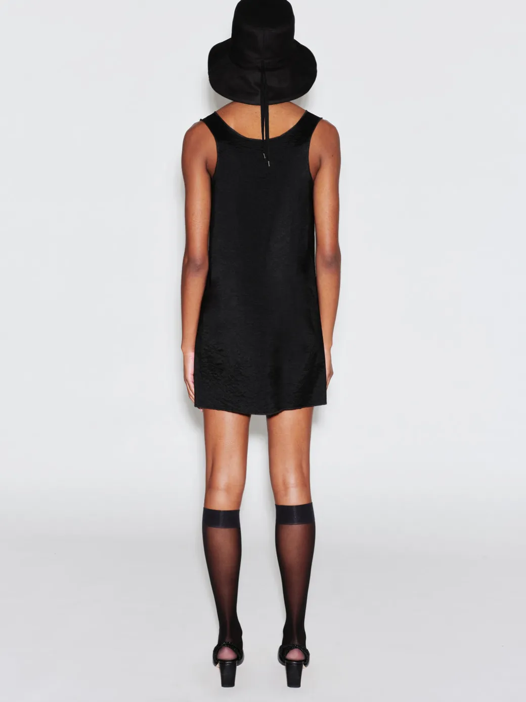 SCOOP NECK TUNIC