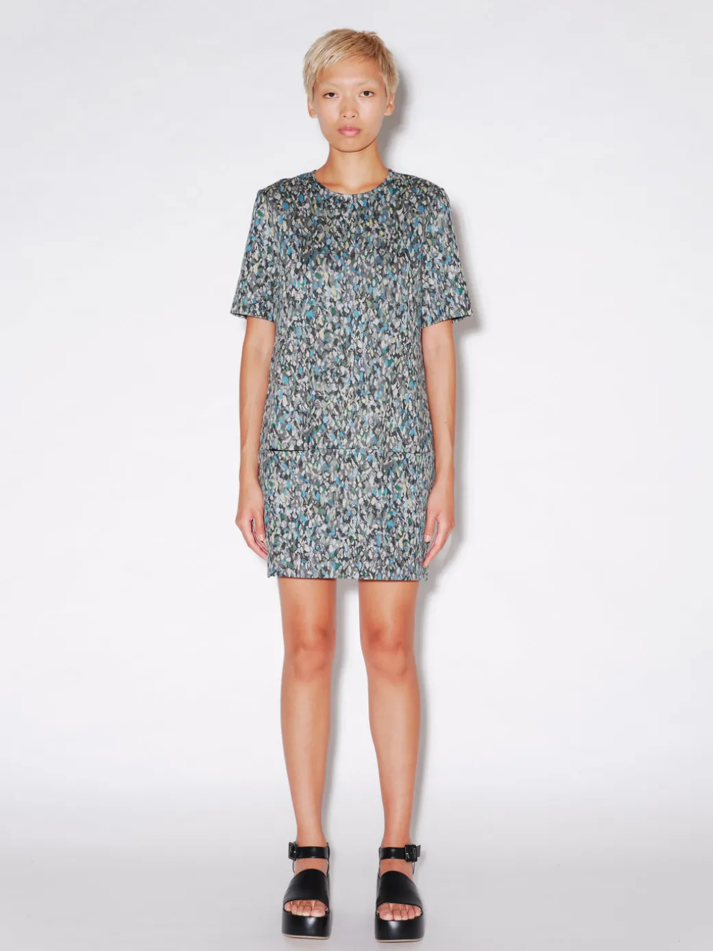 SHORT SLEEVE SHIFT DRESS - FOAM