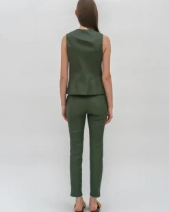 SLEEVELESS BUTTON FRONT TOP  - STRETCH PLONGE