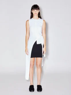 Sleeveless Split Apron T-Shirt