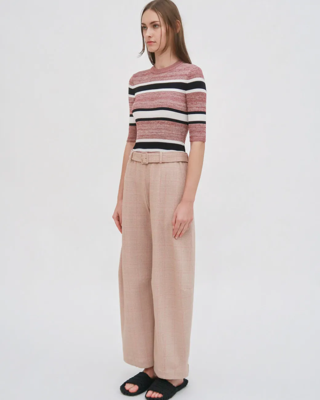STRIPED CROPPED SLEEVE SWEATER
