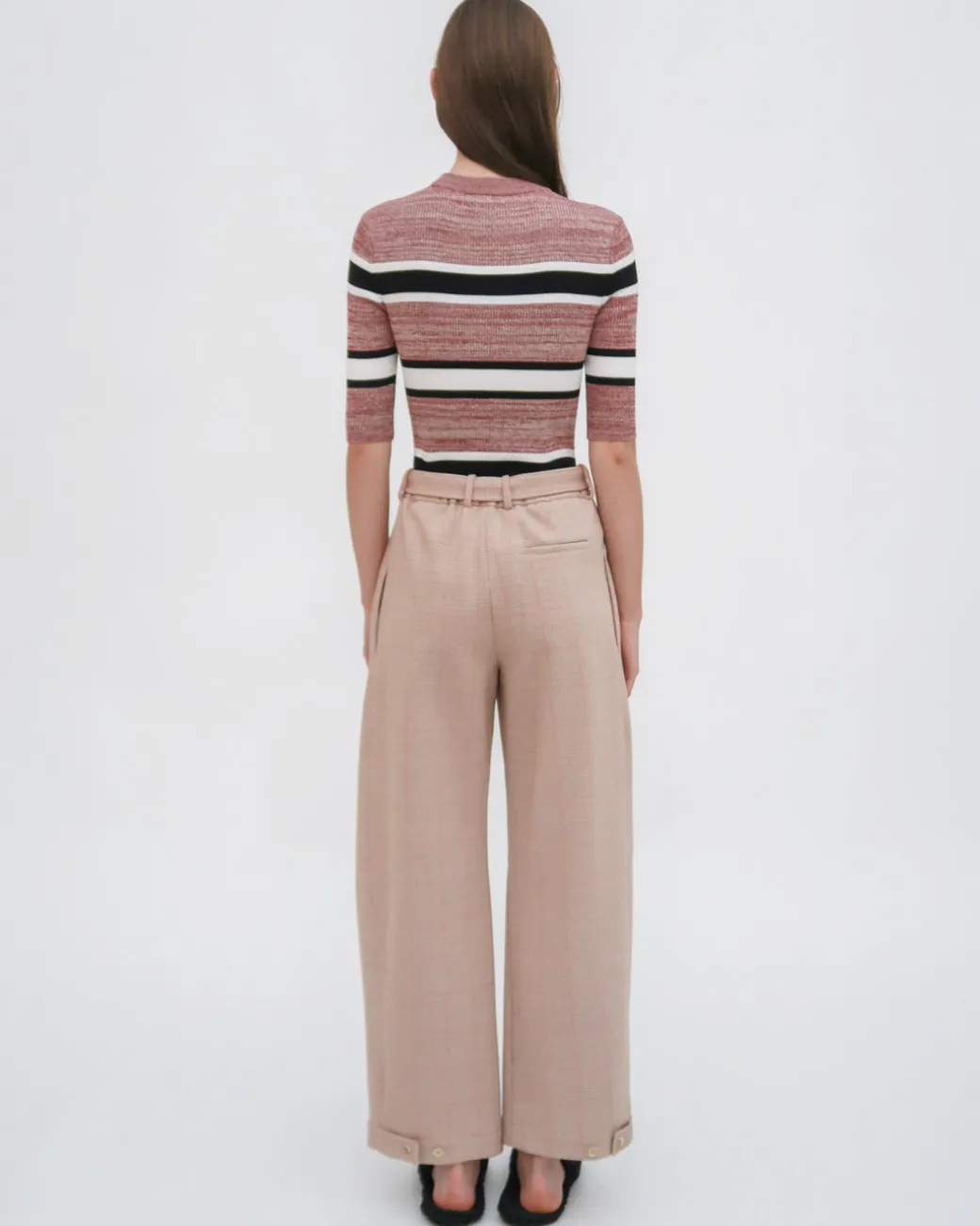 STRIPED CROPPED SLEEVE SWEATER