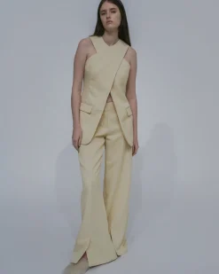 TAILORED CROSS FRONT TOP