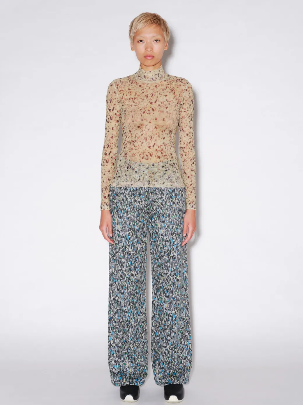 TURTLENECK T-SHIRT - FOAM