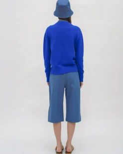 V-NECK PULLOVER