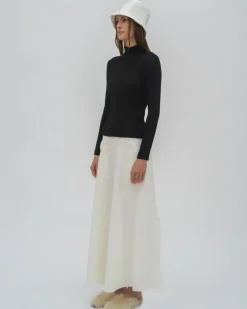 ZIP UP TURTLENECK TOP