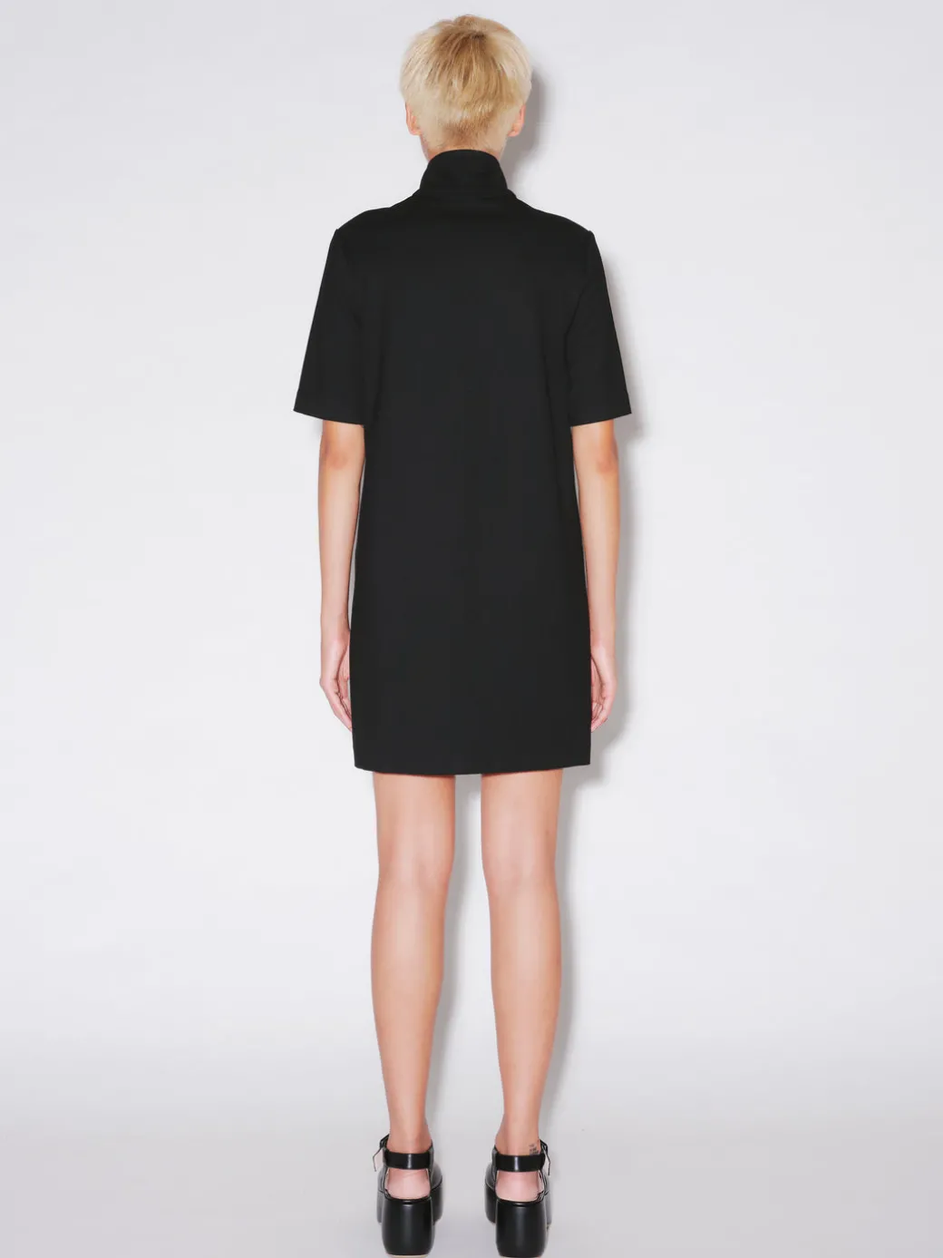 ZIP-UP SHIFT DRESS